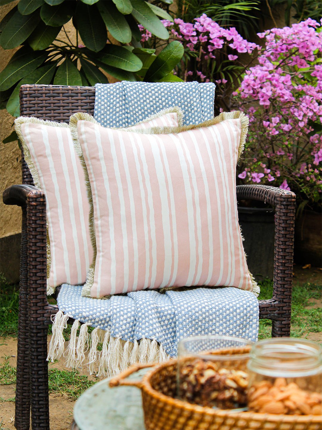 Dhari - Set Of 2 Cushion Covers (Pink) - Medium