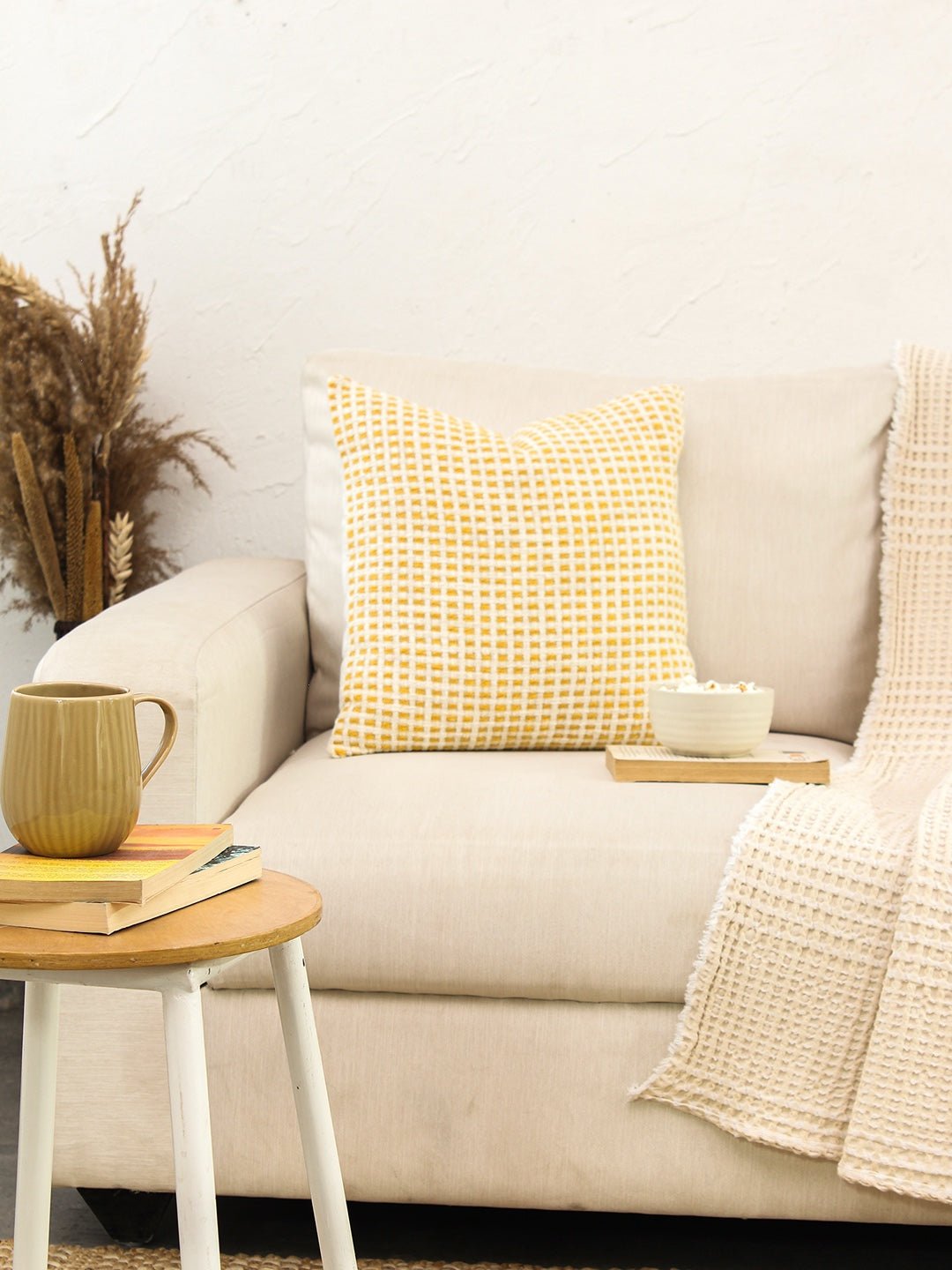 Girnar - Set Of 2 Cushion Covers (Yellow) - 45X45 cm