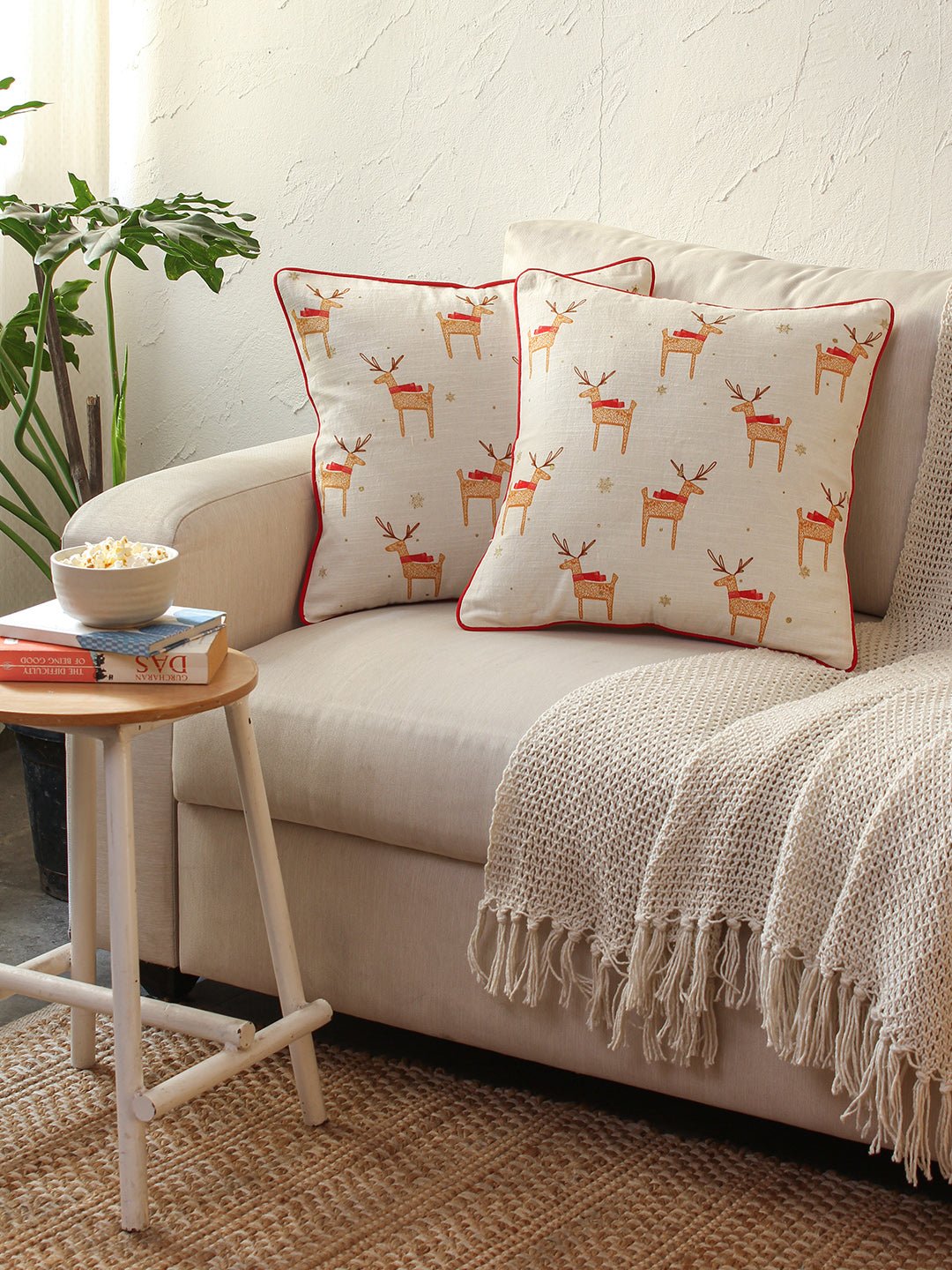 Jolly Reindeer - Set of 2 Cushion Covers (Multi) - Medium