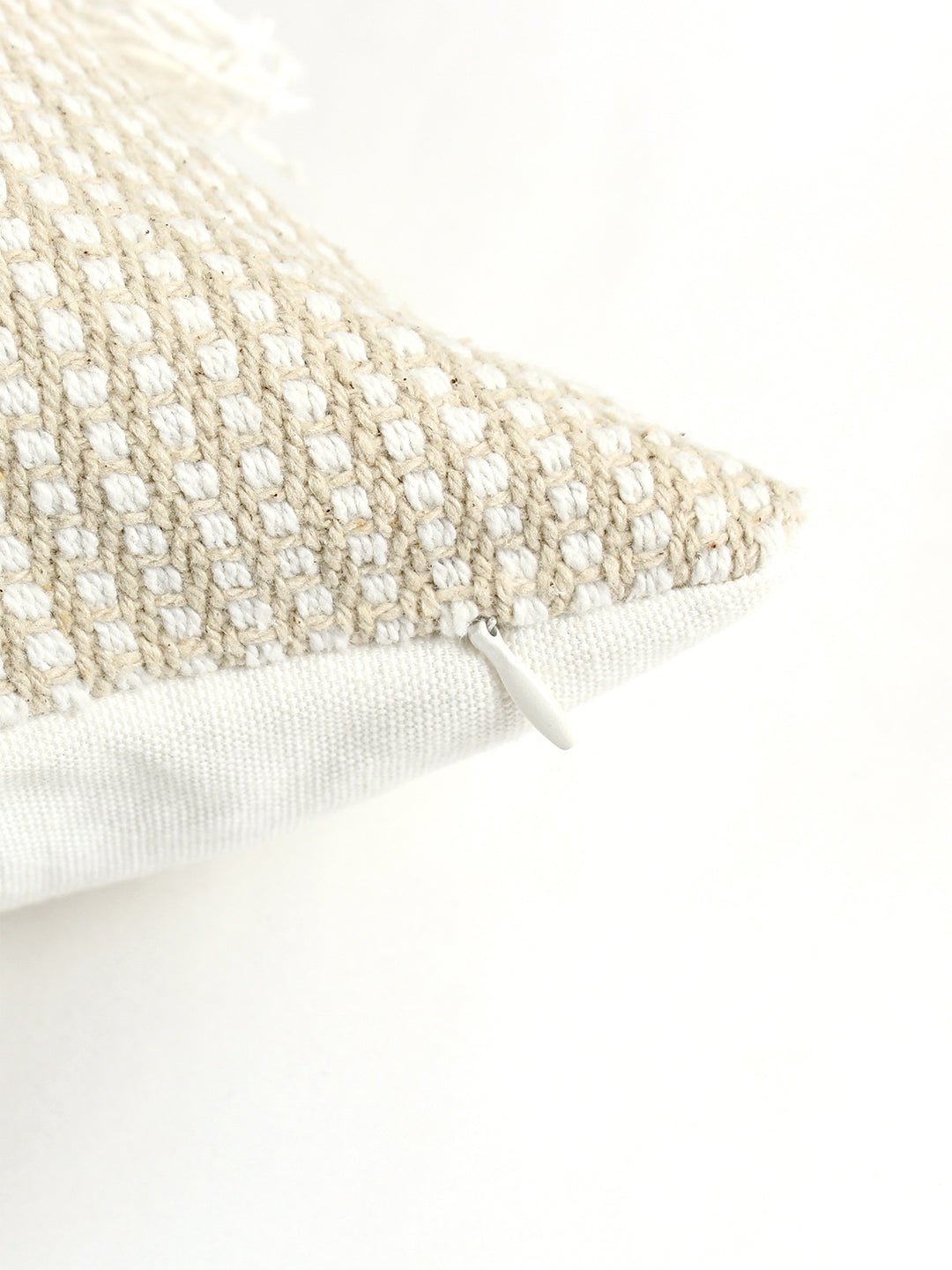 Neerja Set Of 2 Cushion Covers (Pink)