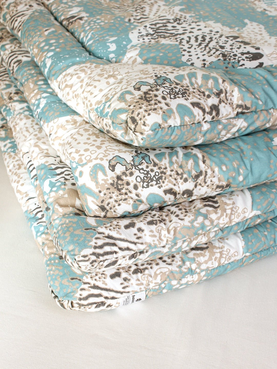 Mashak Double Comforter (Blue)