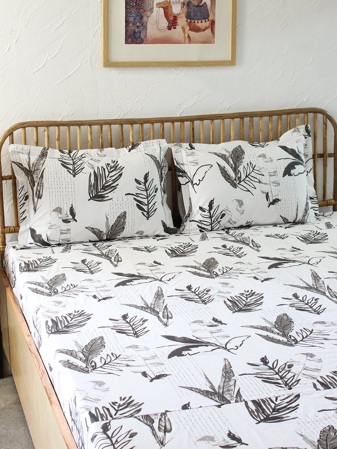 Vanam Fitted Sheet with Pillow Cover (Grey)