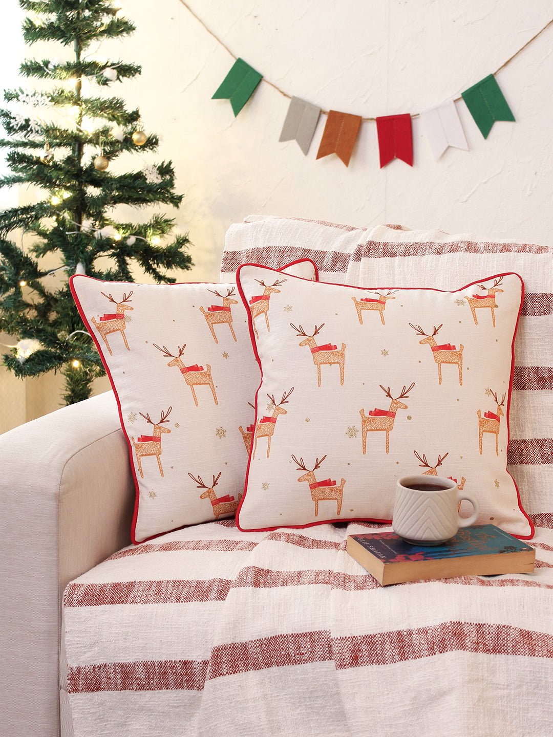 Jolly Reindeer Cushion Cover Gift Set (Multi)