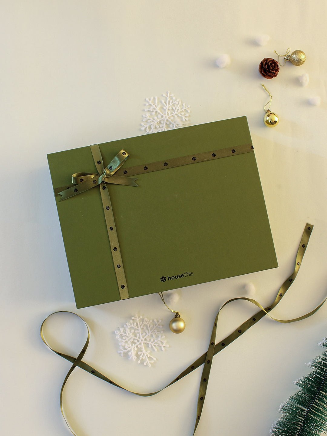 Sparkling Tree Cushion Cover Gift Set (Multi)