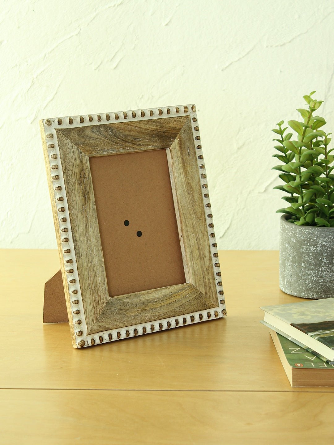 Sela Photo Frame (White)