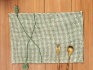 Latika – Set Of 2 Placemats (Green)