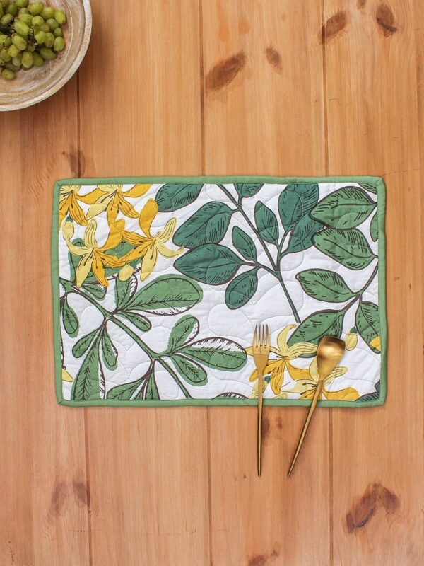 Senjana – Set Of 2 Placemats (Green)