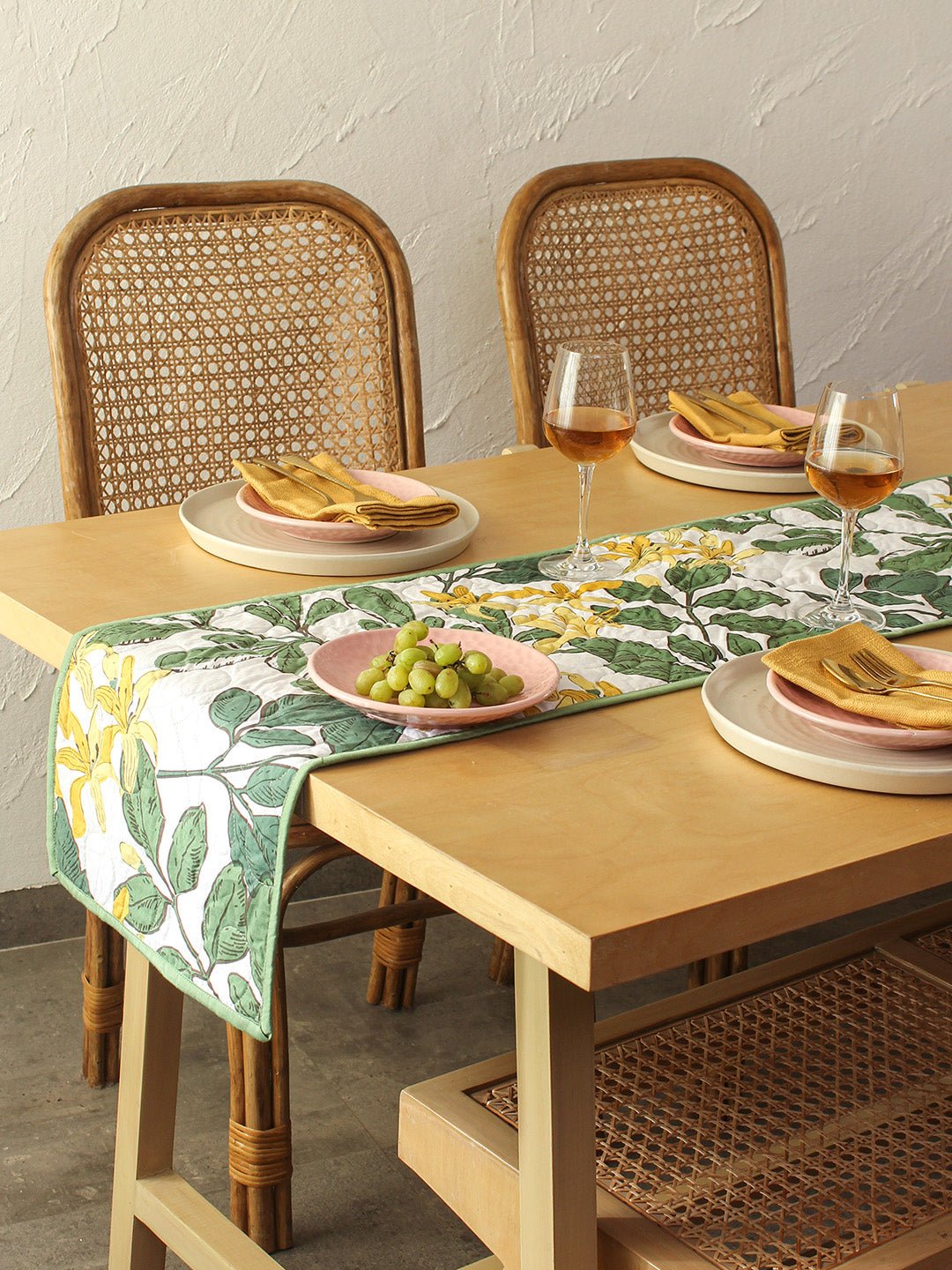 Senjana Green Runner