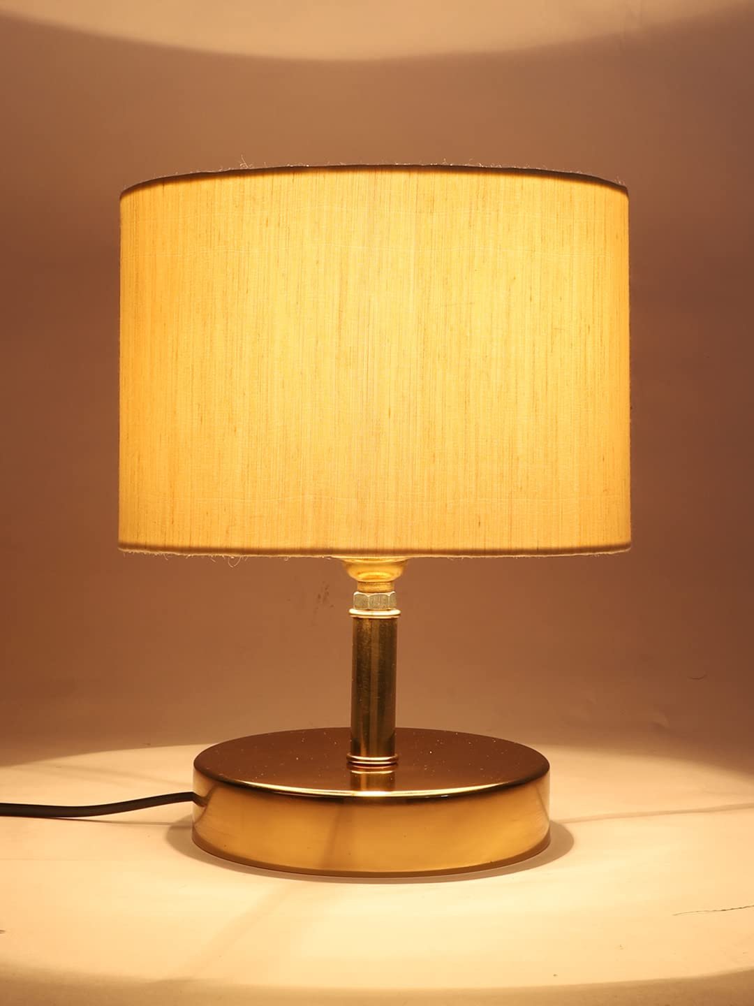Metal Table lamp with Off-White Cotton Shade