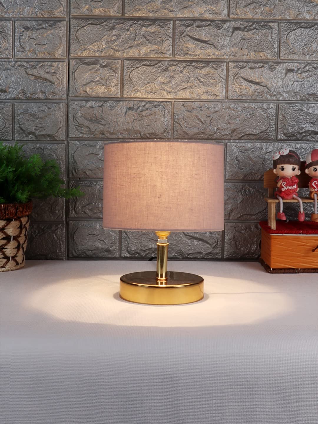 Metal table lamp with Grey cotton Shade
