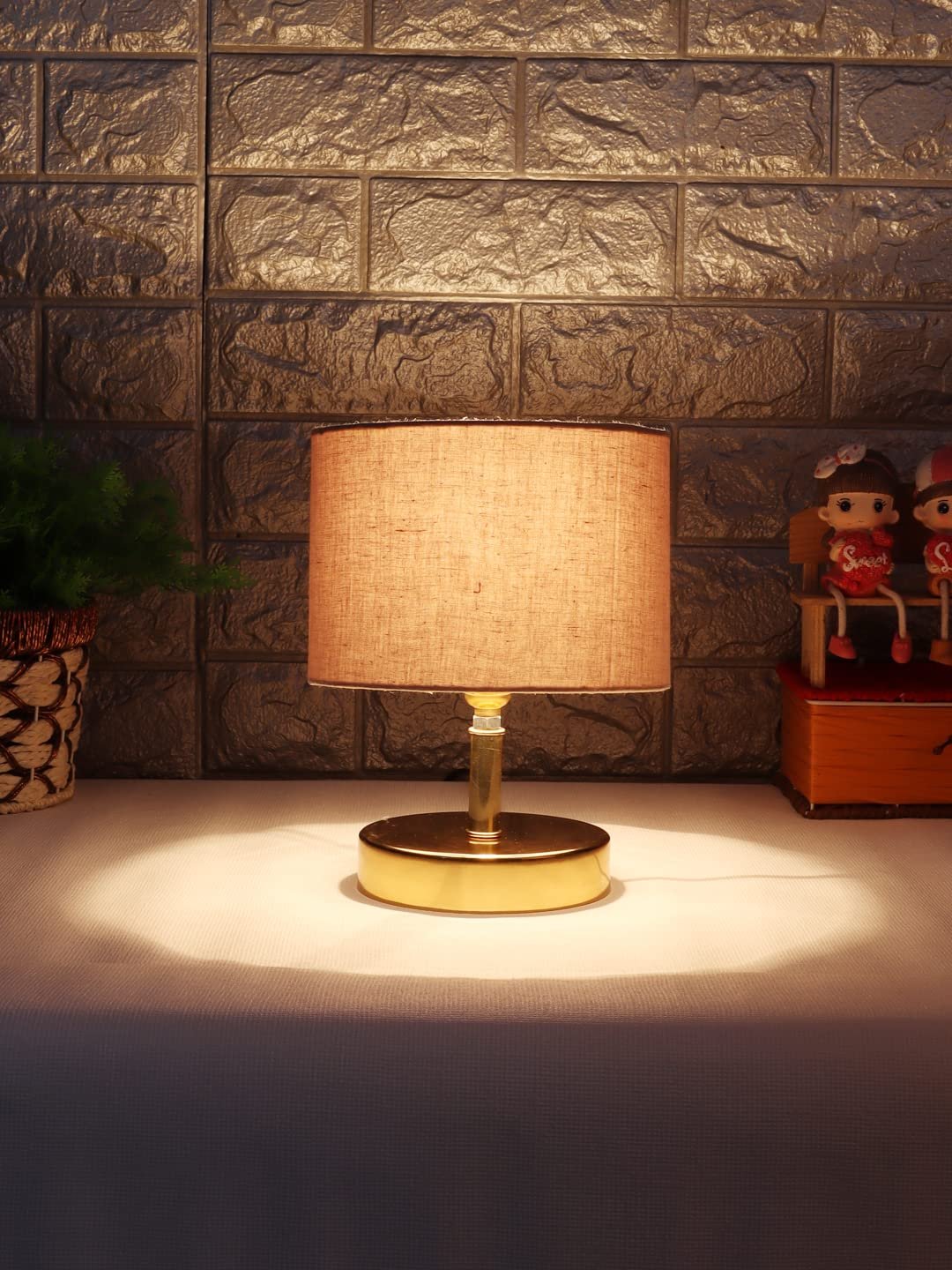 Metal table lamp with Grey cotton Shade