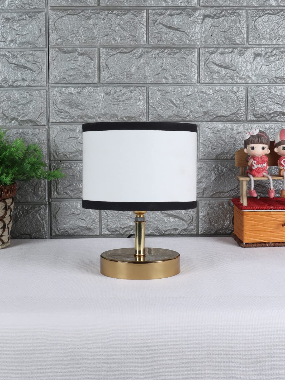 Metal Table lamp with Multicolor Cotton Shade
