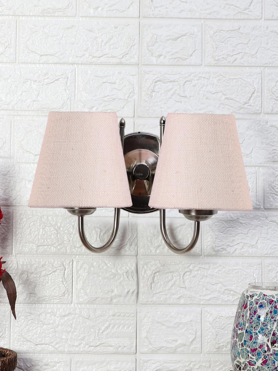 Metal Table lamp with Beige Jute Shade