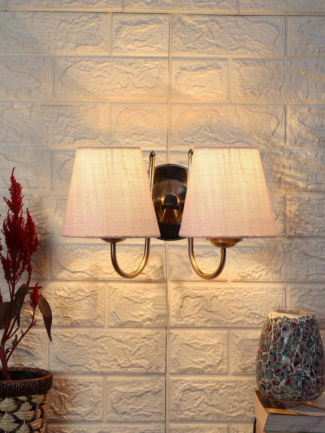 Metal Table lamp with Beige Jute Shade
