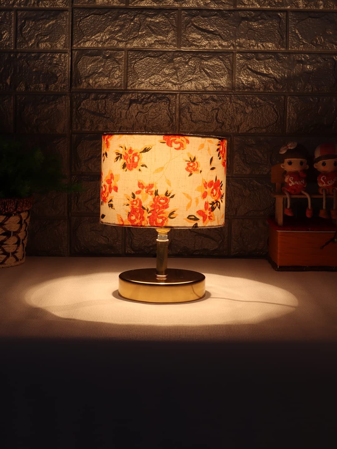 Metal Table lamp with Multicolor Cotton Shade