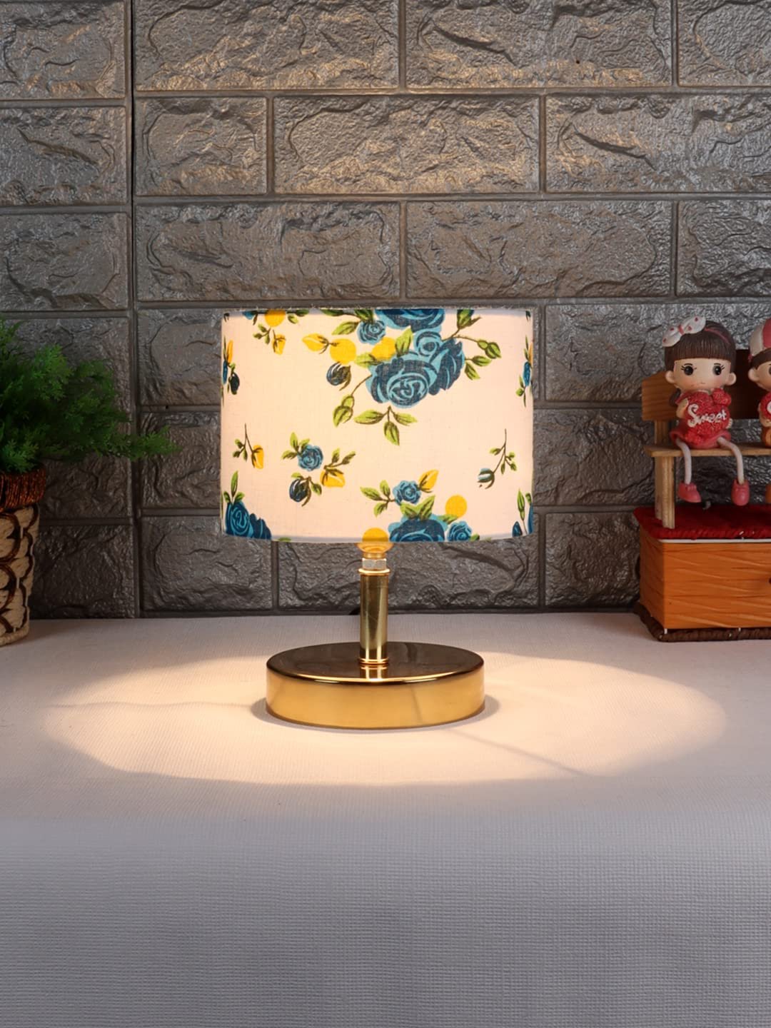 Metal Table lamp with Multicolor Cotton Shade