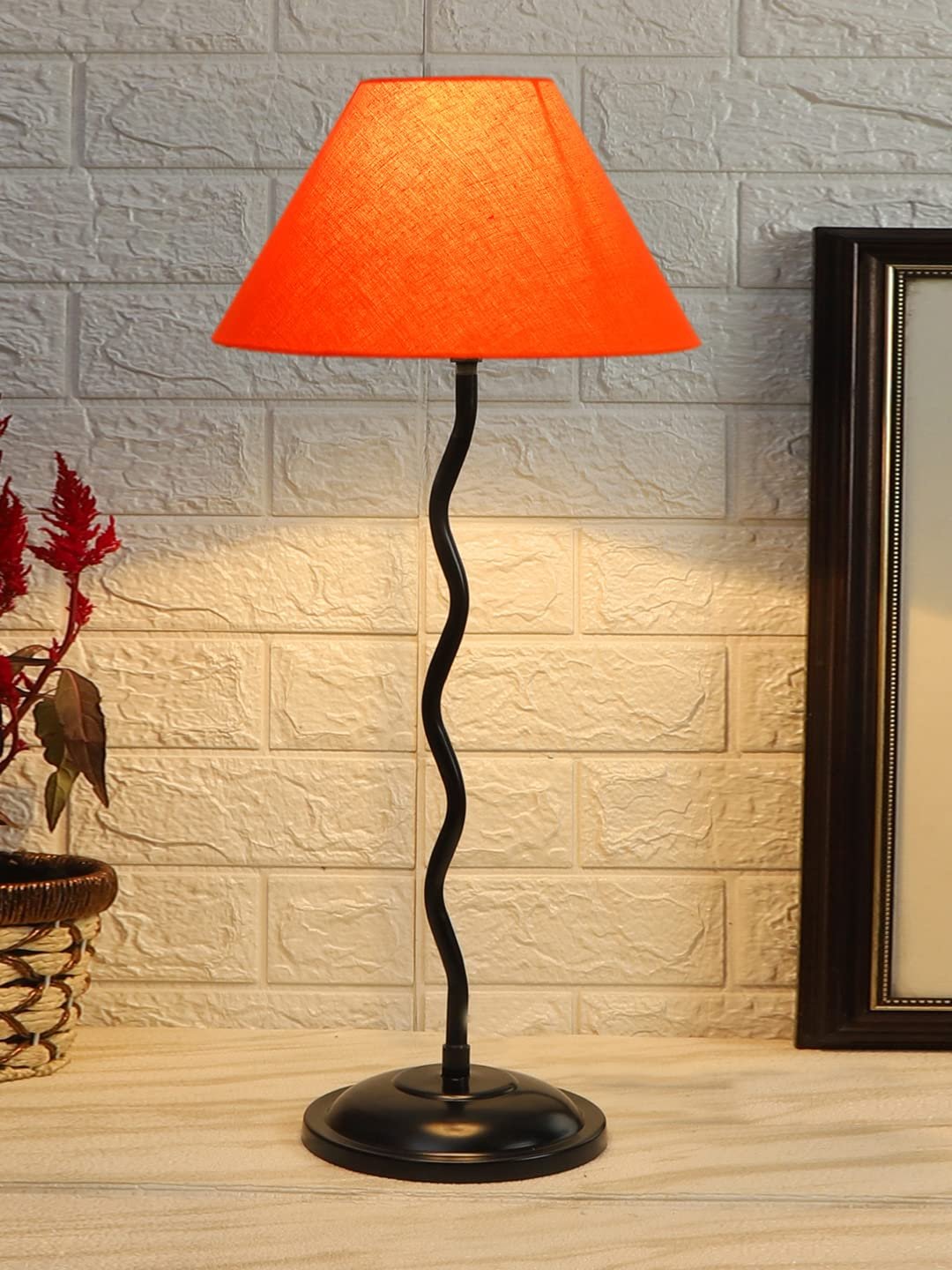 Orange Cotton Zig zag Table lamp with Iron Base (AE04)