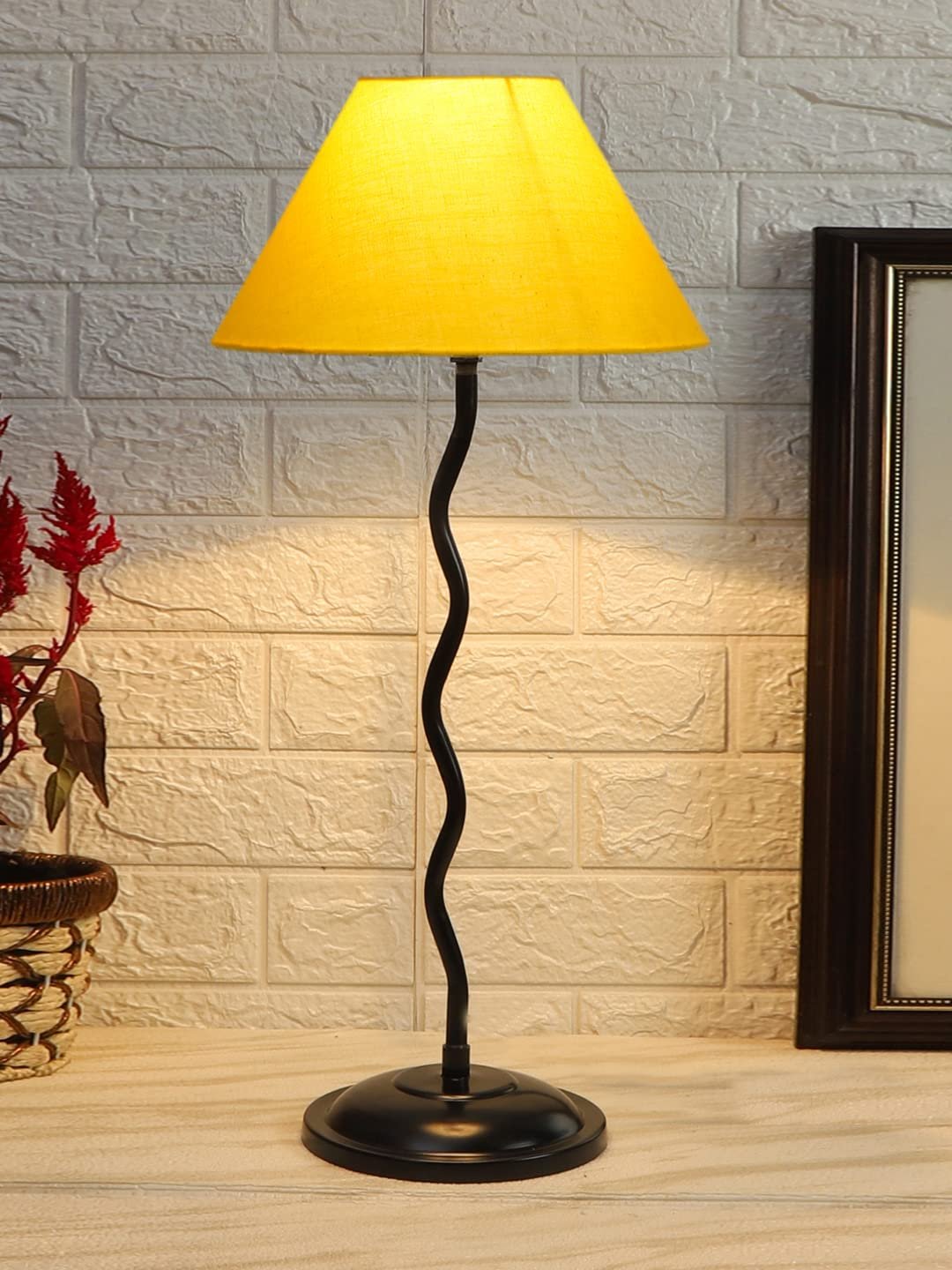 Yellow Cotton Zig zag Table lamp with Iron Base (AE)