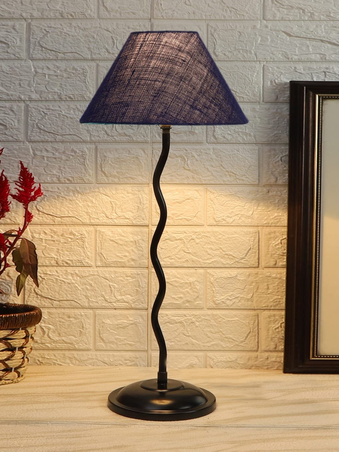 Blue Jute Zig zag Table lamp with Iron Base (AE11)