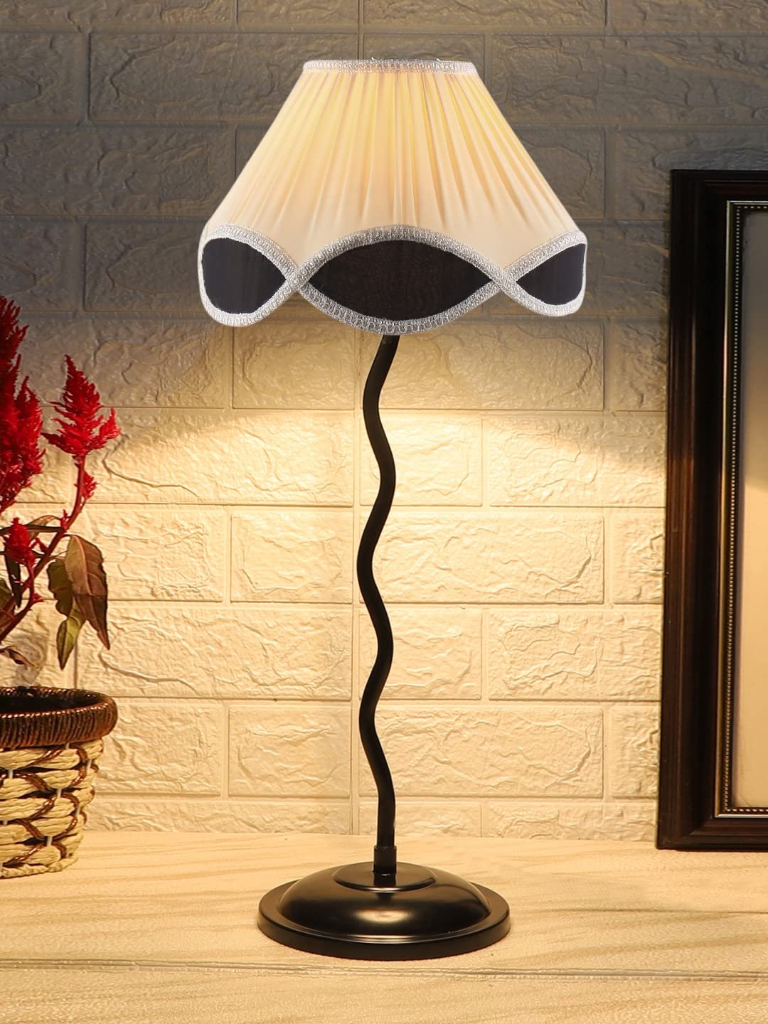 Vintage Multi Cotton Zig Zag Table lamp with Iron Base (AE18)