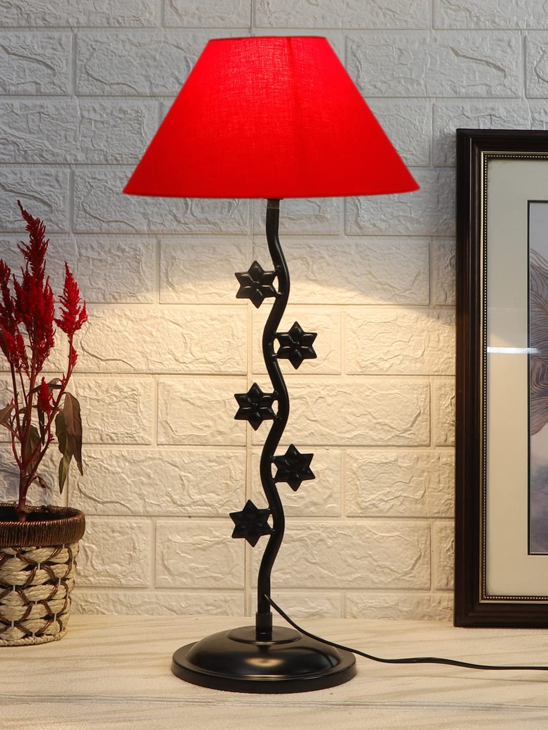 Red Cotton Zig zag Star Table lamp with Iron Base (AE22)