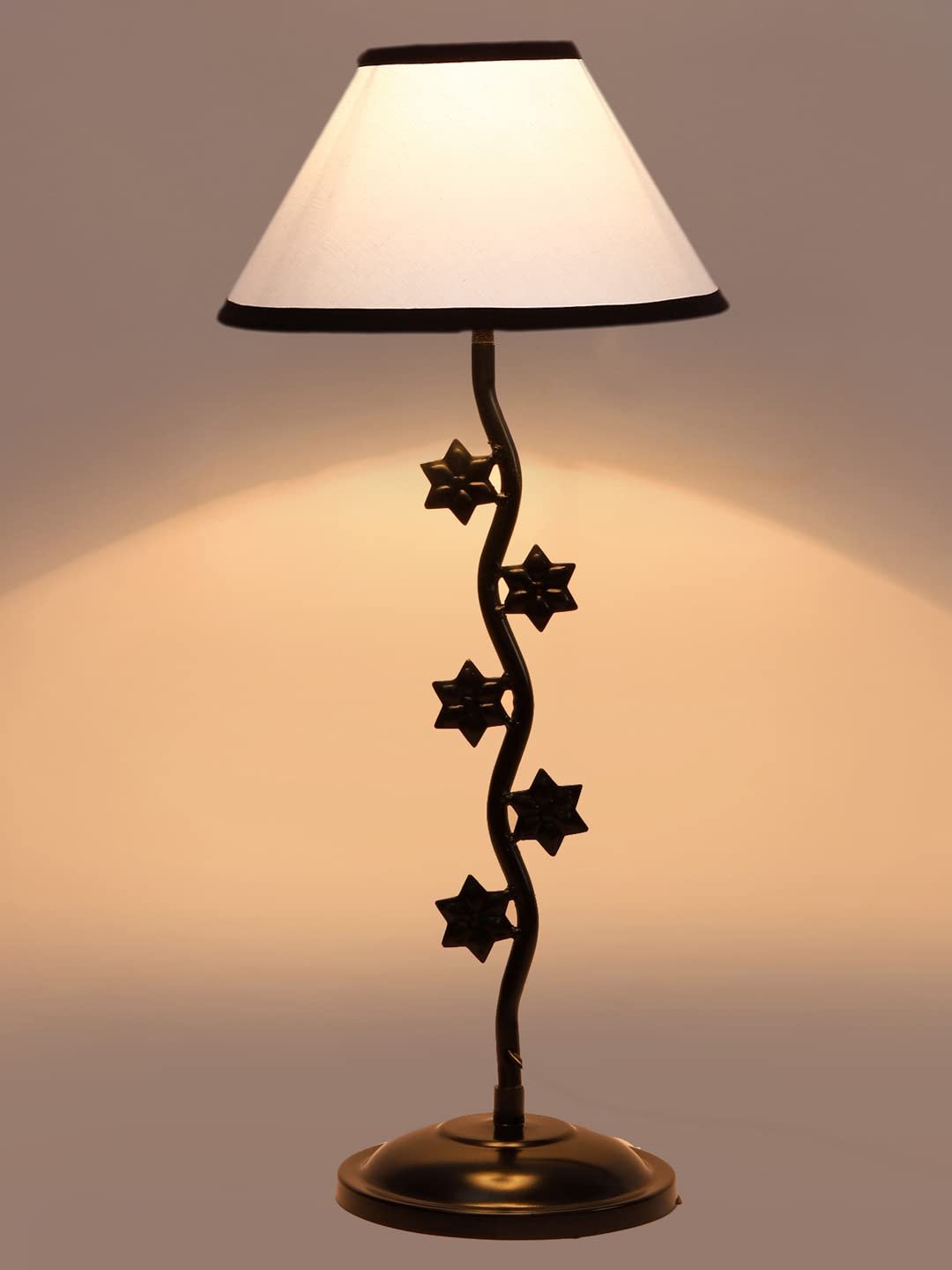 White & Black Cotton Zig zag Star Table lamp with Iron Base (AE26)