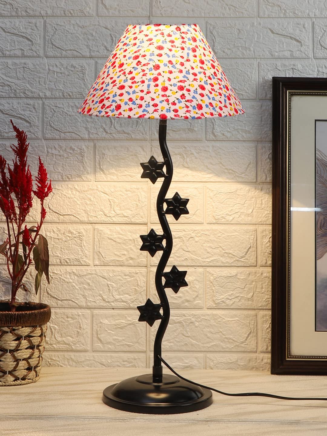 Printed Cotton Zig zag Star Table lamp with Iron Base (AE33)