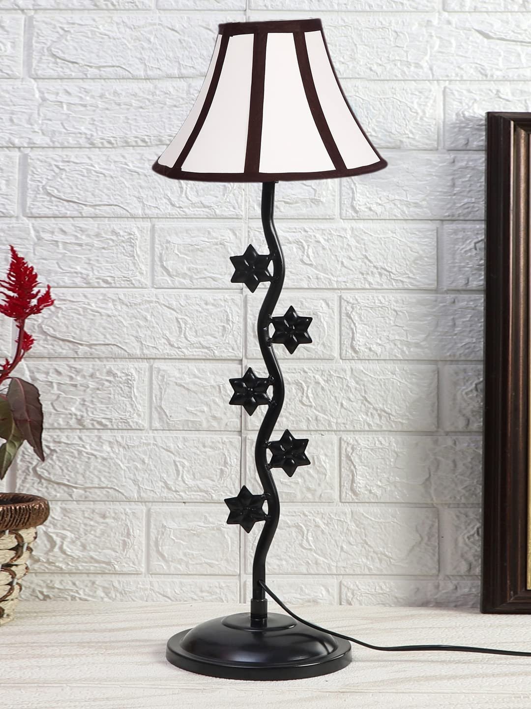 Multi Cotton Zig Zag Star Table lamp with Iron Base (AE36)