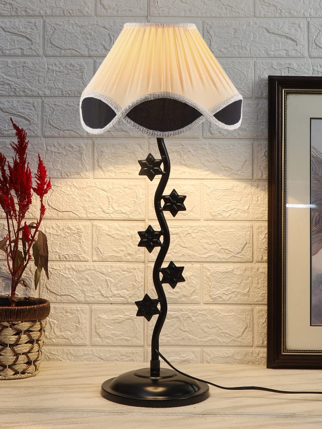 Vintage Multi Cotton Zig Zag Star Table lamp with Iron Base (AE37)