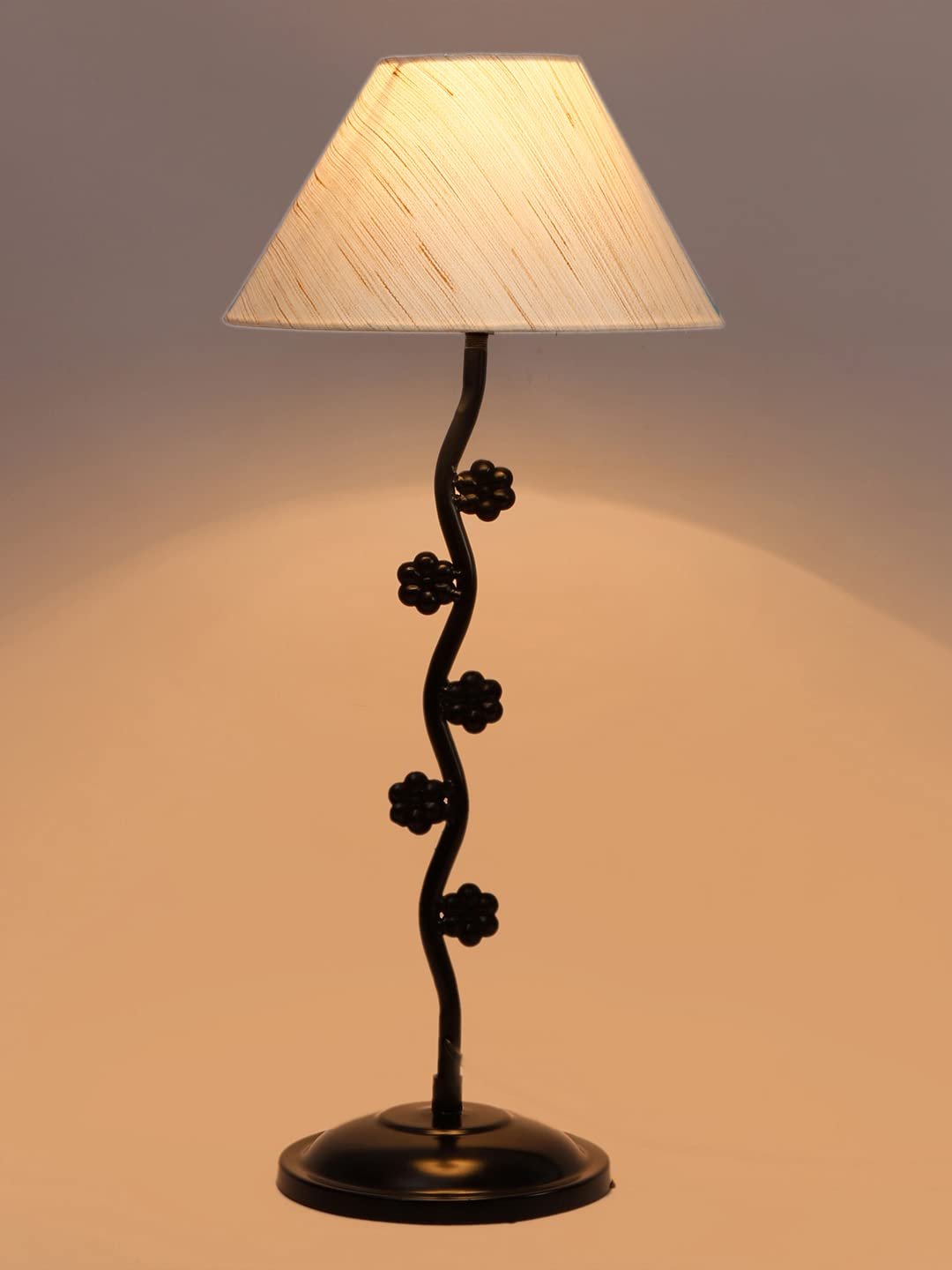 Off-White Cotton Zig zag Tikli Table lamp with Iron Base (AE39)