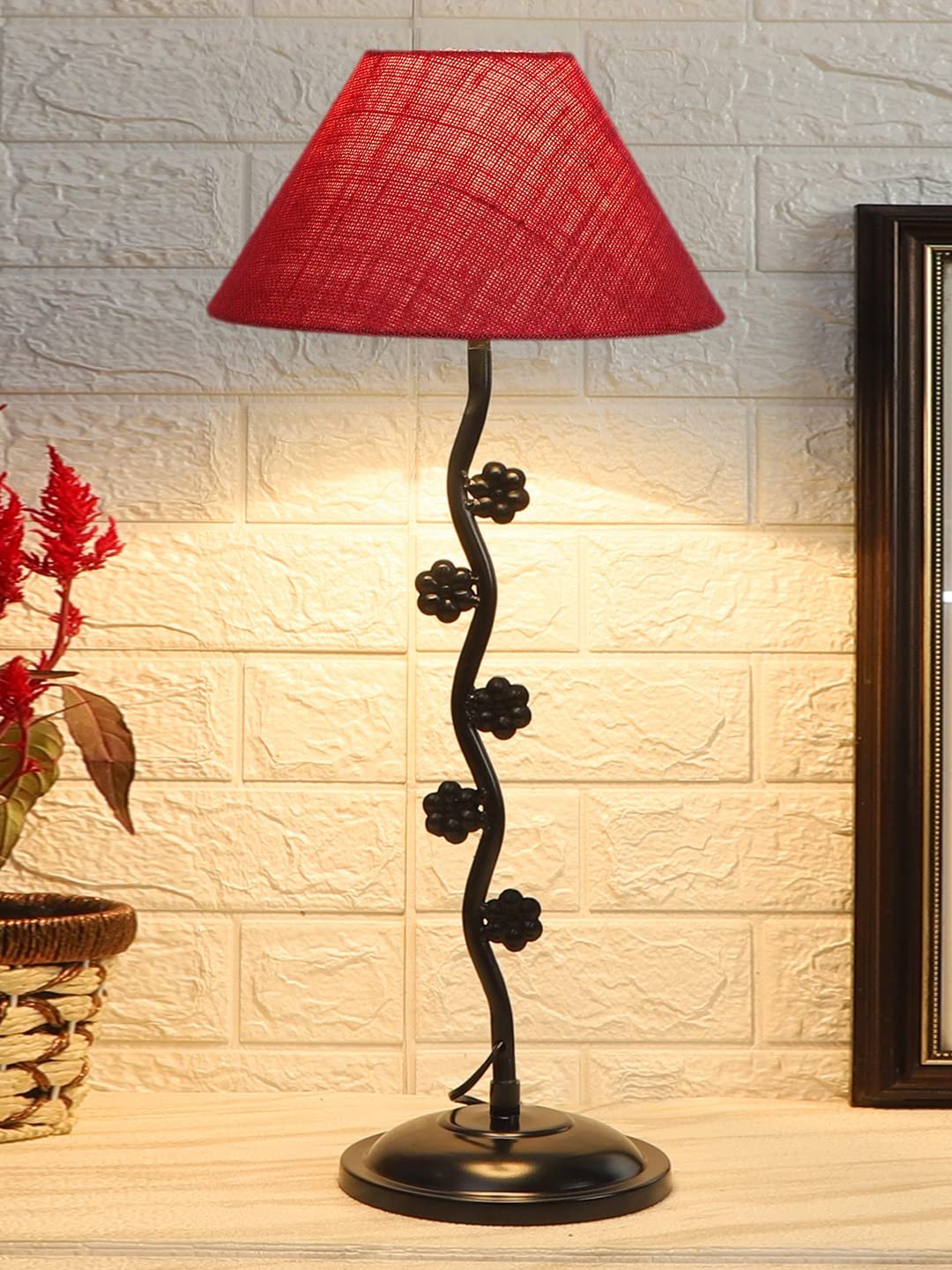 Pink Jute Zig zag Table Tikli lamp with Iron Base (AE47)