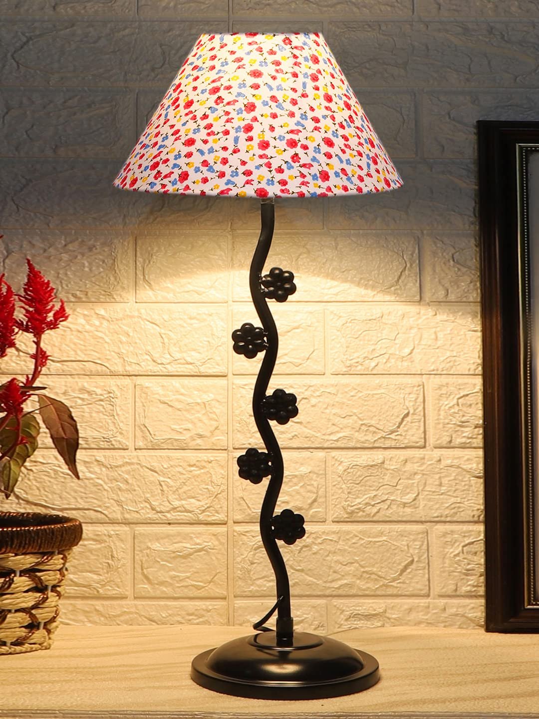 Printed Cotton Zig zag Tikli Table lamp with Iron Base (AE52)