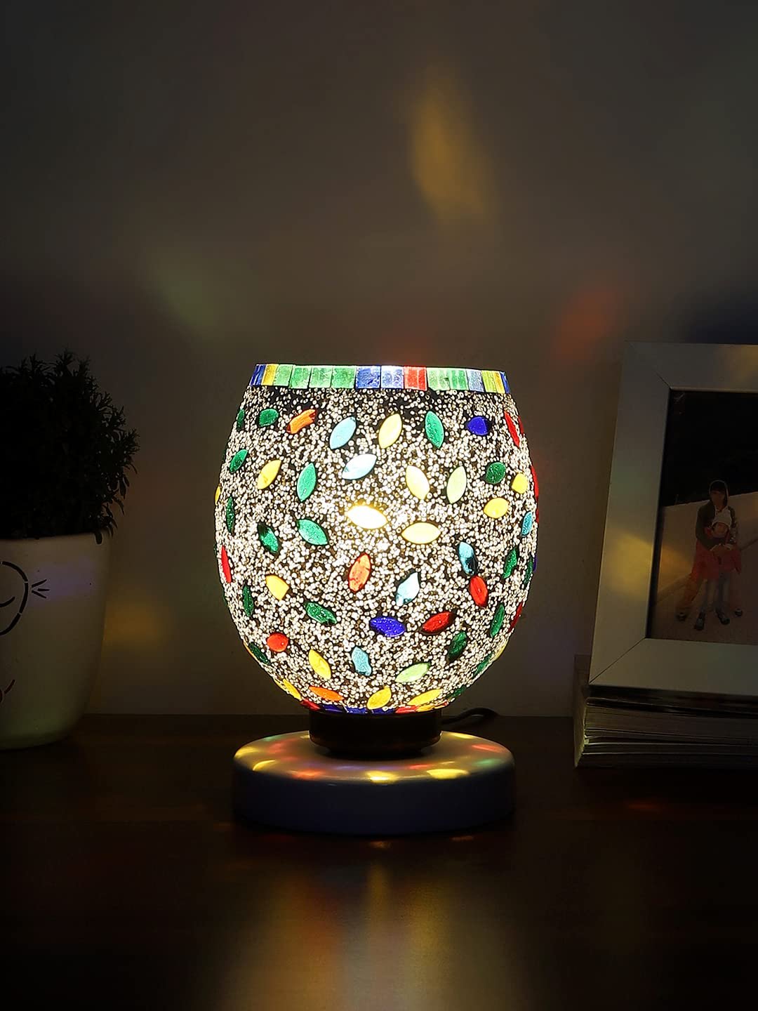 White Wood Round Table lamp with Mosaic Glass -FD36