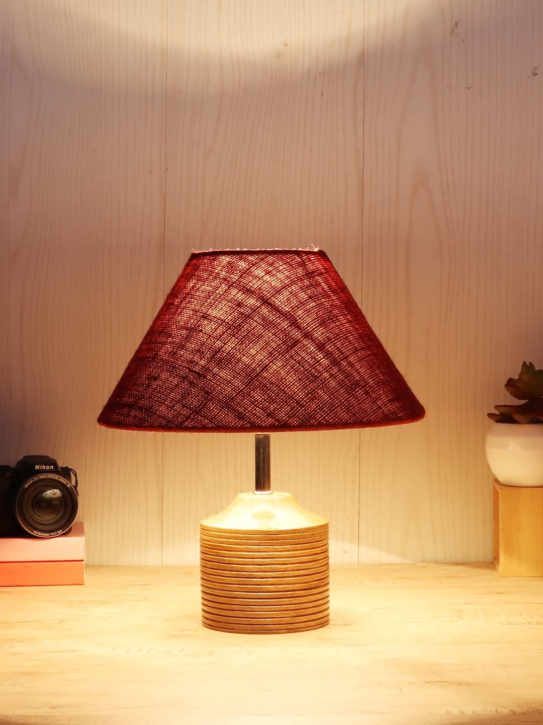 Wood Table lamp with Maroon Jute Shade