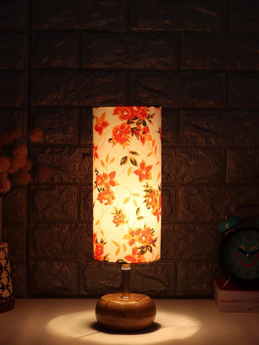 Wood Table lamp with Multicolor Cotton Shade