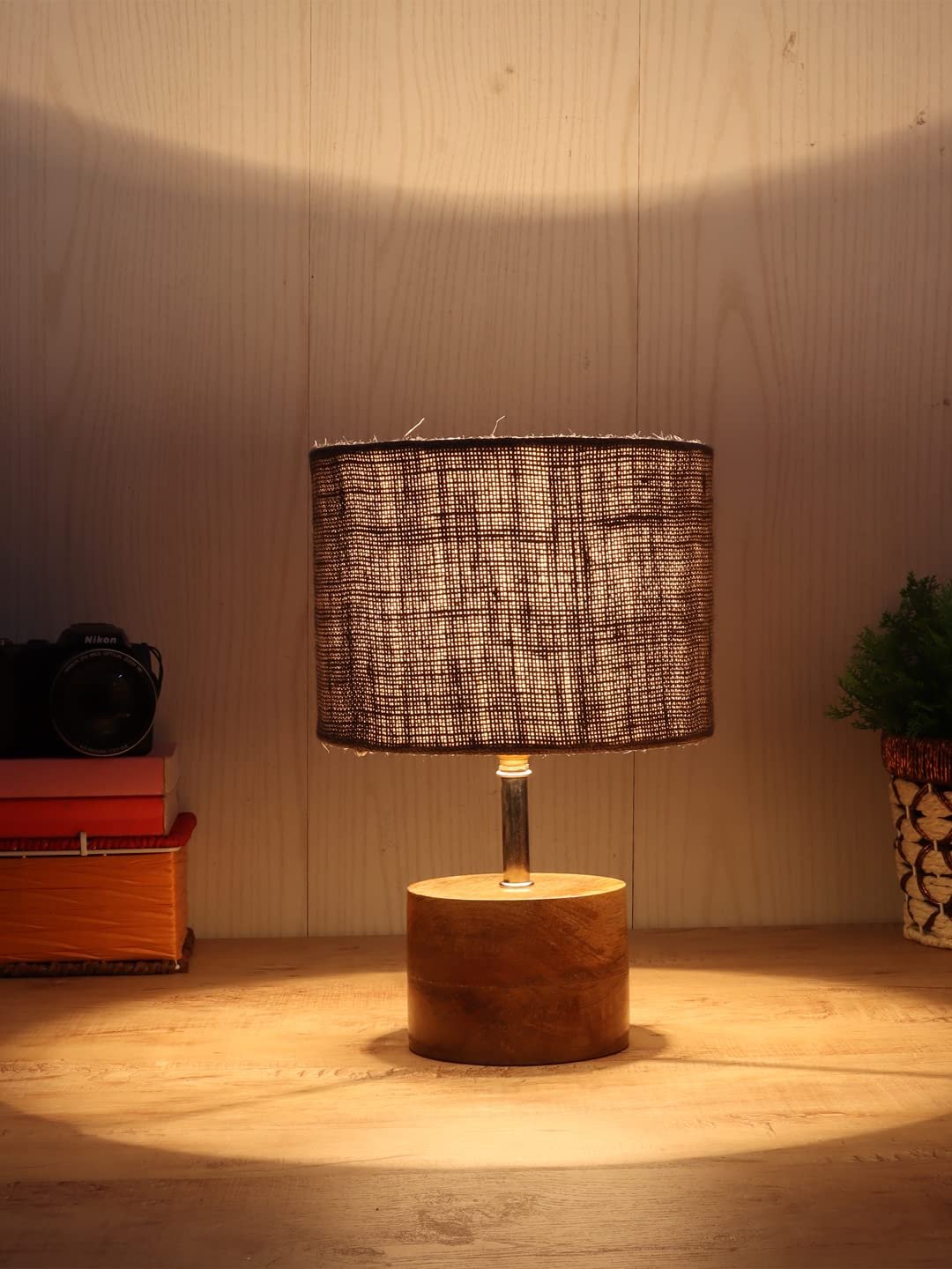 Wood Table lamp with Grey Jute Shade