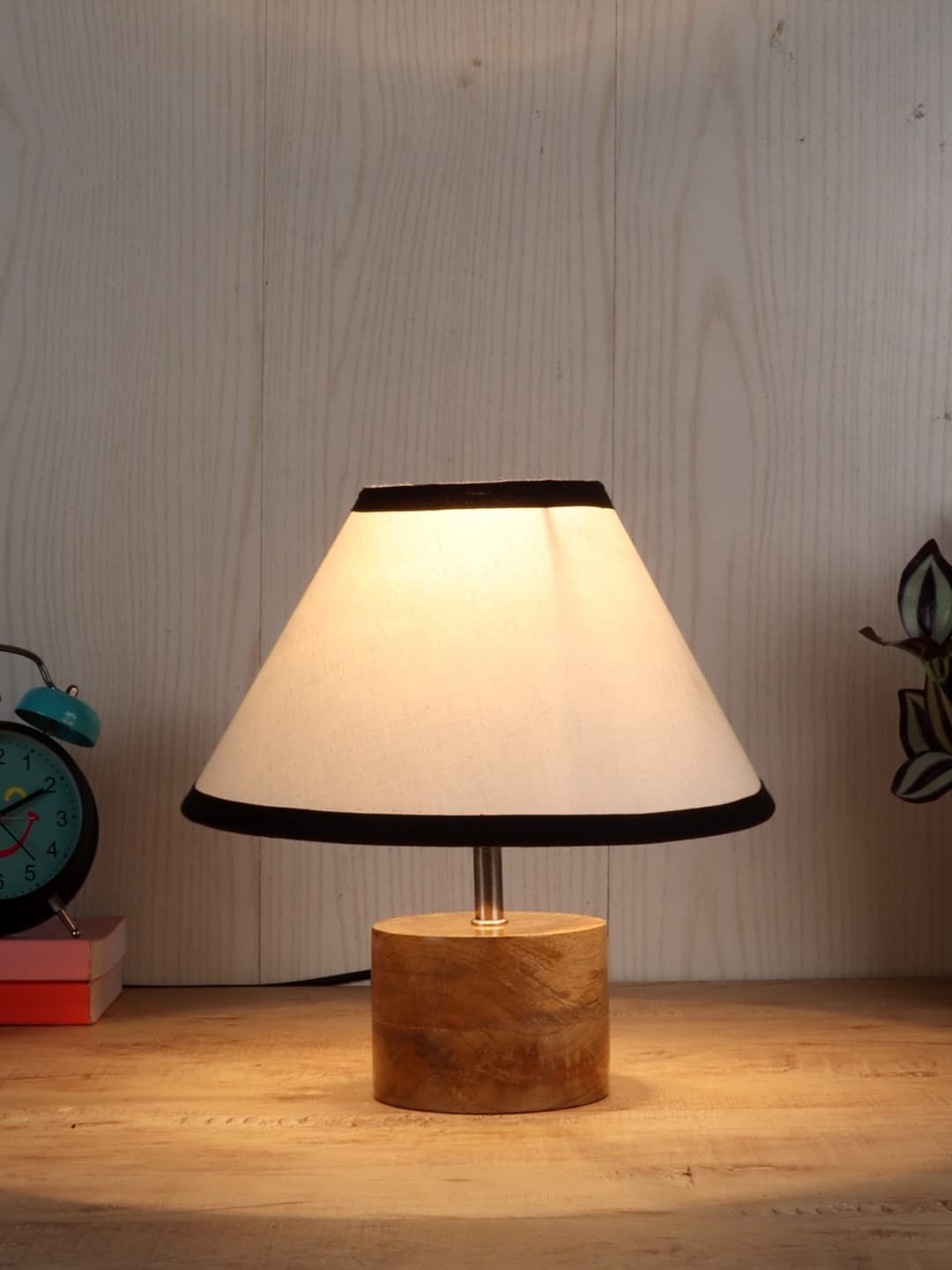 Wood Table lamp with Multicolor Cotton Shade