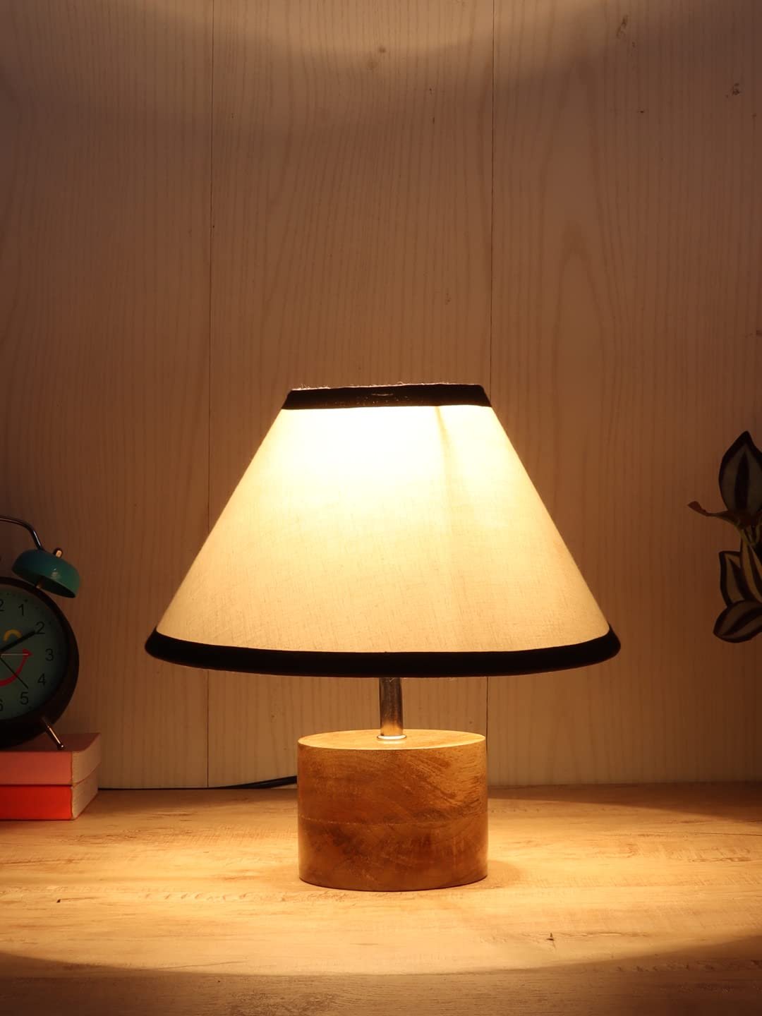 Wood Table lamp with Multicolor Cotton Shade
