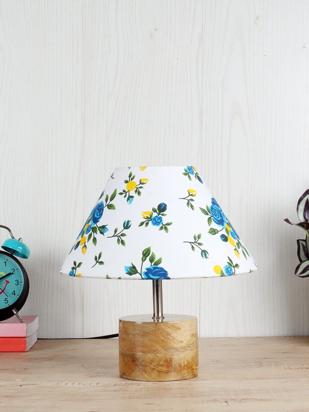 Wood Table lamp with Multicolor Cotton Shade