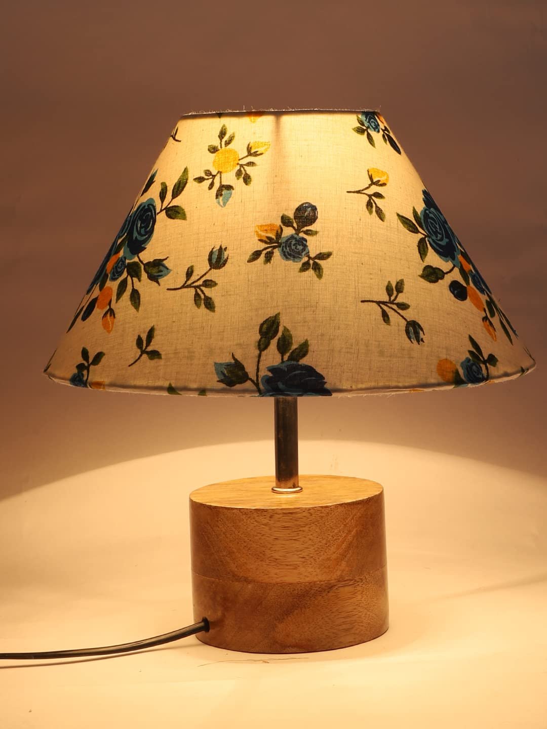Wood Table lamp with Multicolor Cotton Shade