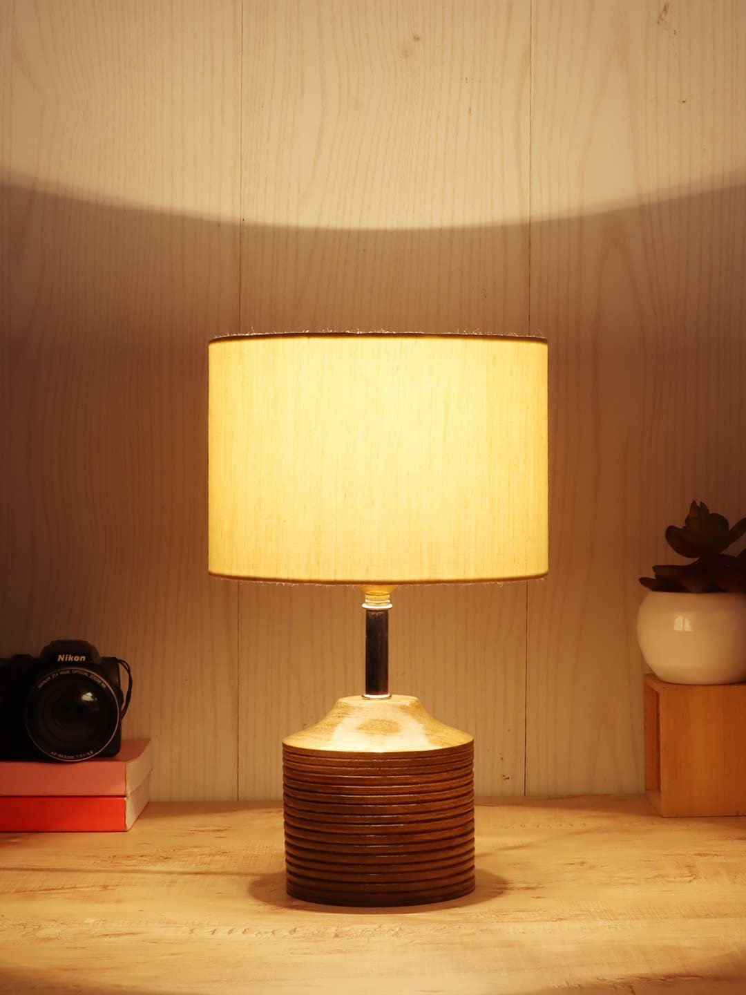 Wood Table lamp with Off-White Cotton Shade