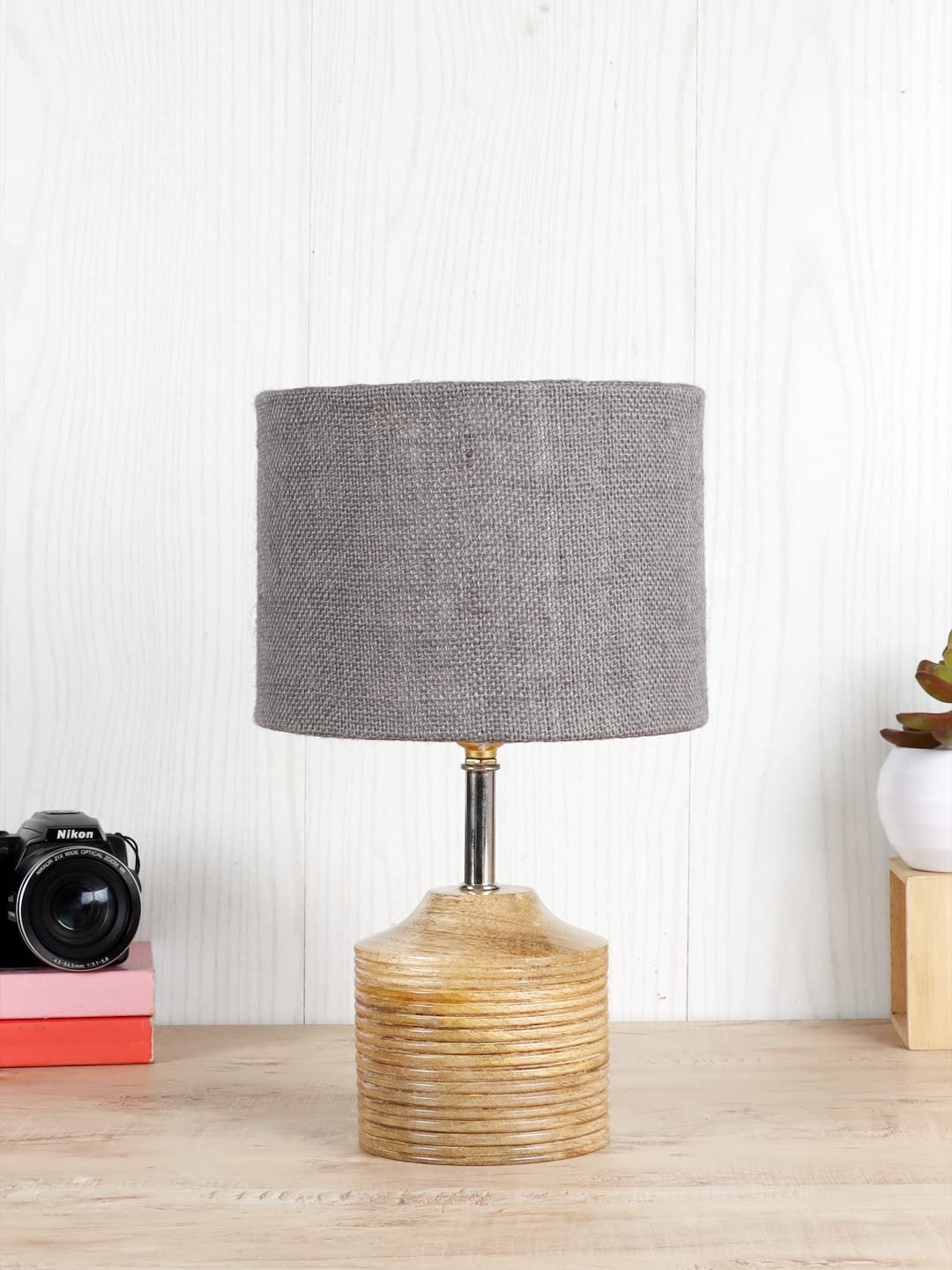 Wood Table lamp with Grey Jute Shade