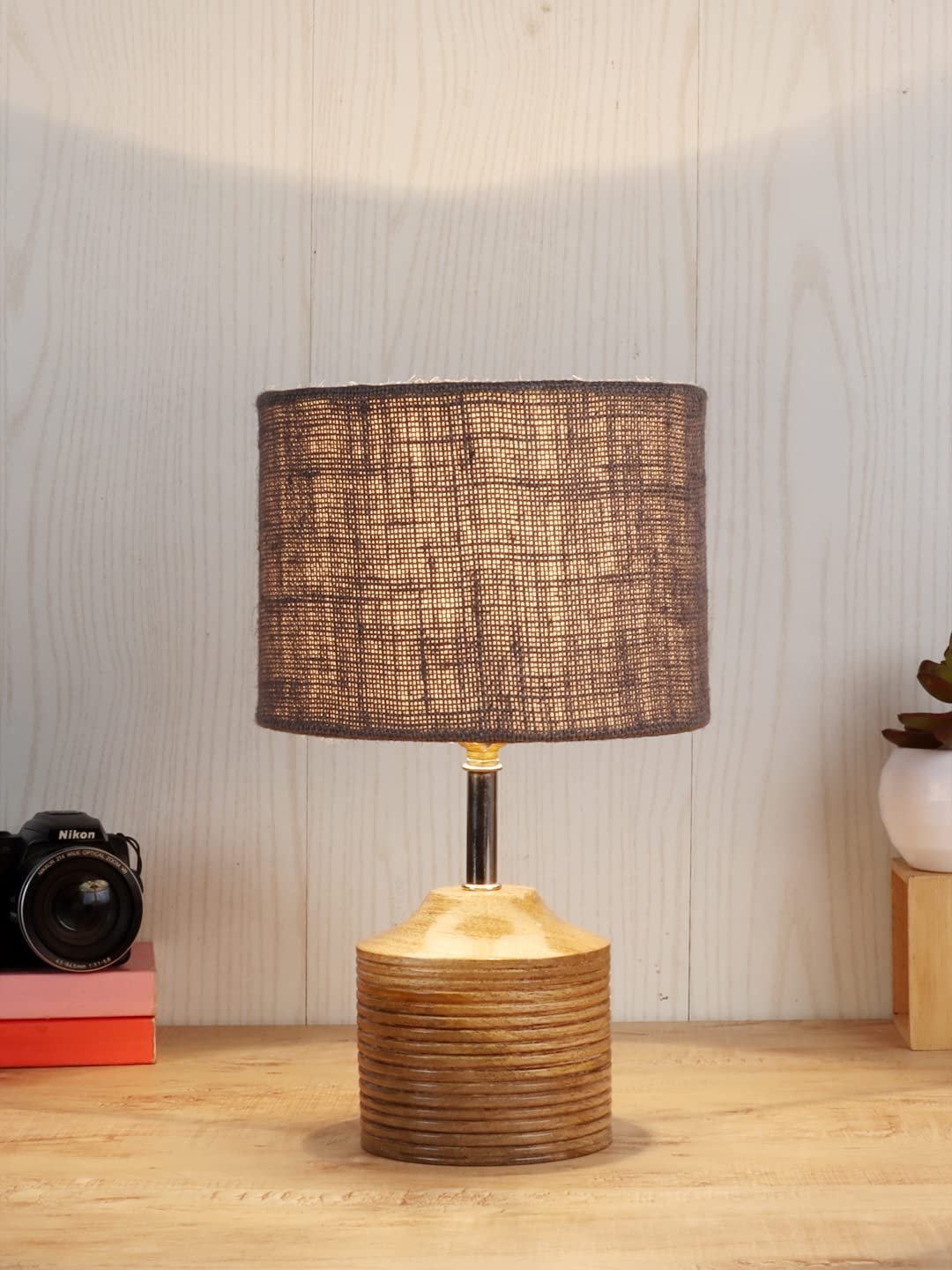 Wood Table lamp with Grey Jute Shade