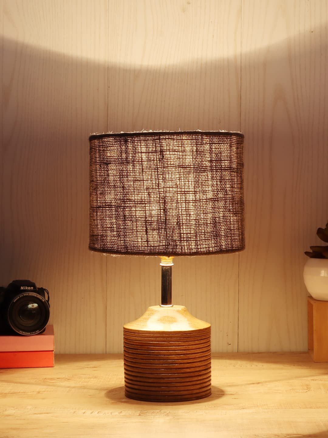 Wood Table lamp with Grey Jute Shade