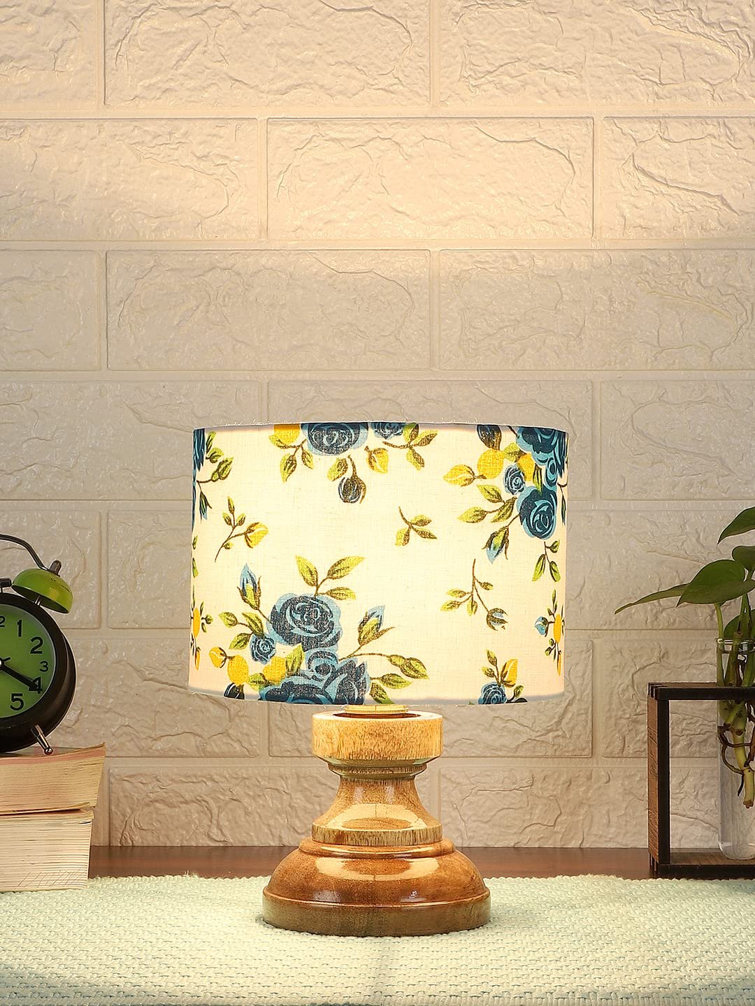 Wood Table lamp with Multicolor Cotton Shade