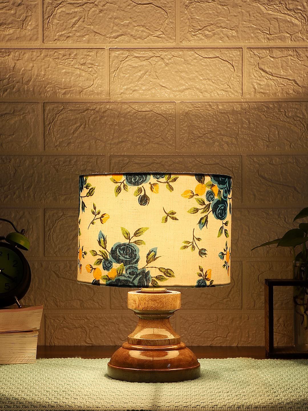 Wood Table lamp with Multicolor Cotton Shade
