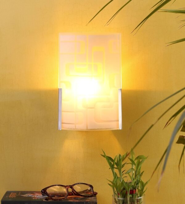W07 Steel and Glass Wall Mounted Light (Off White)