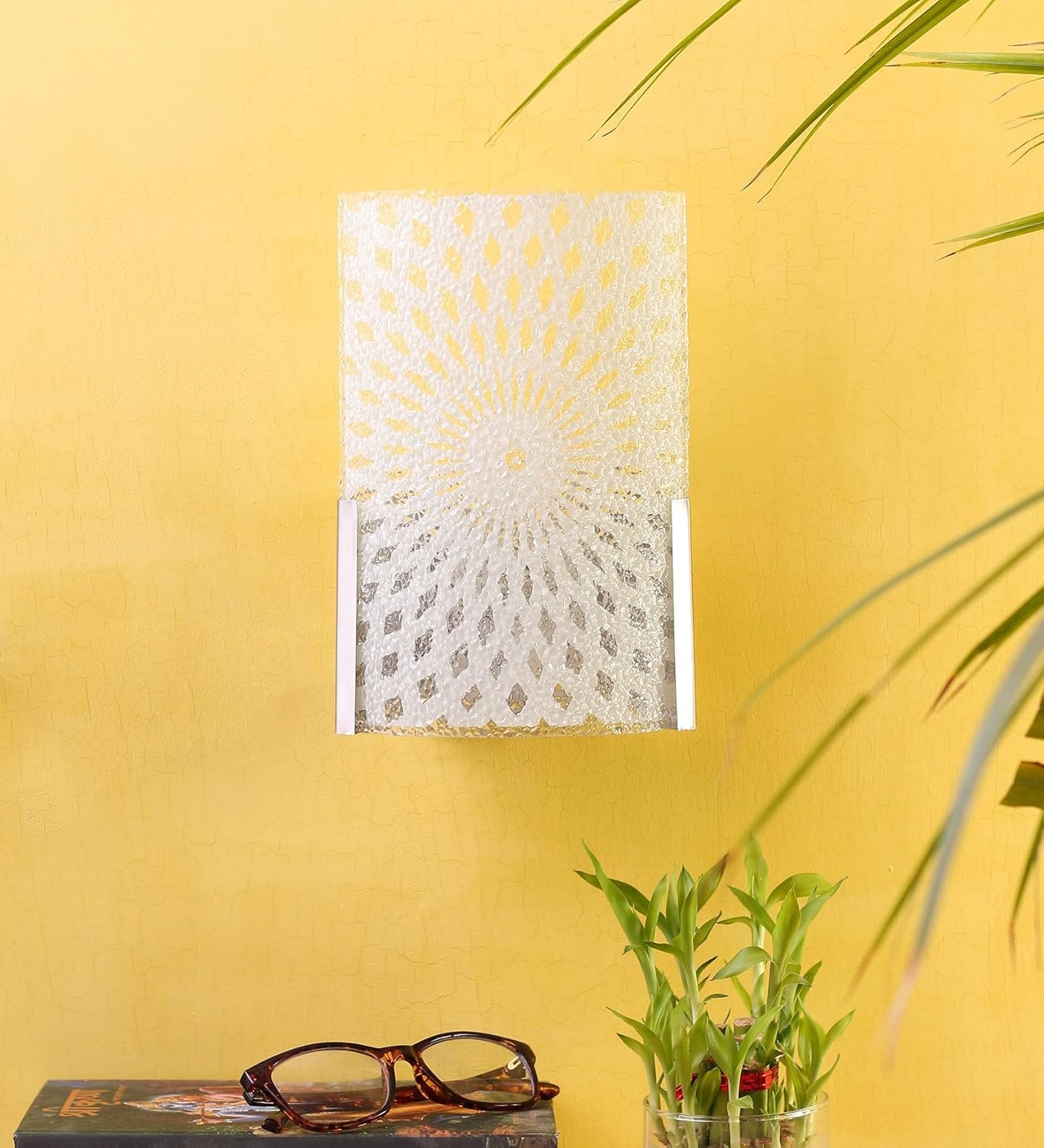Steel and Glass Wall Mounted Light (Off White)