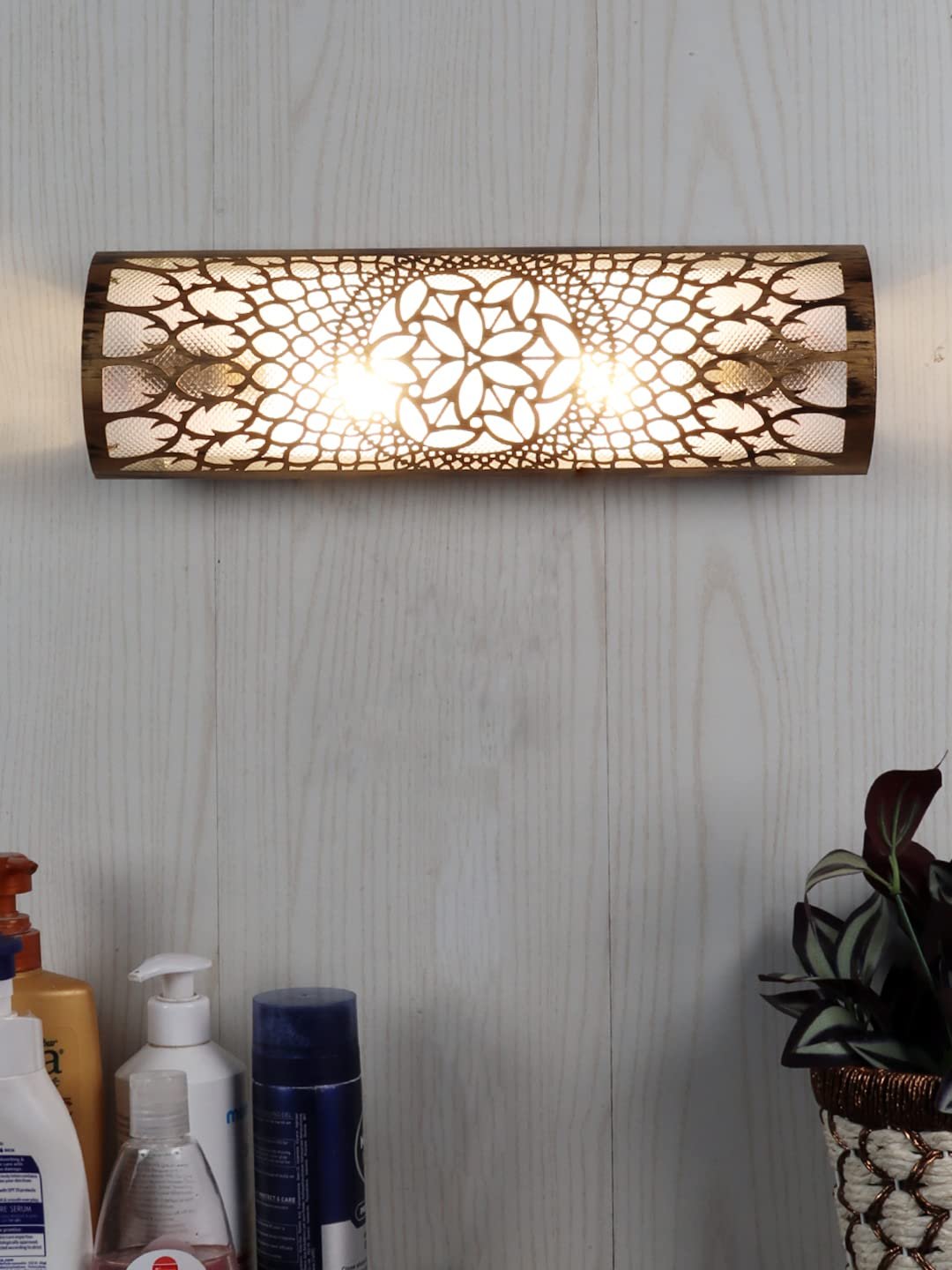 Antique Gold Finish & Glass Bath Light for Wash Basin & Mirror (Golden),BL101