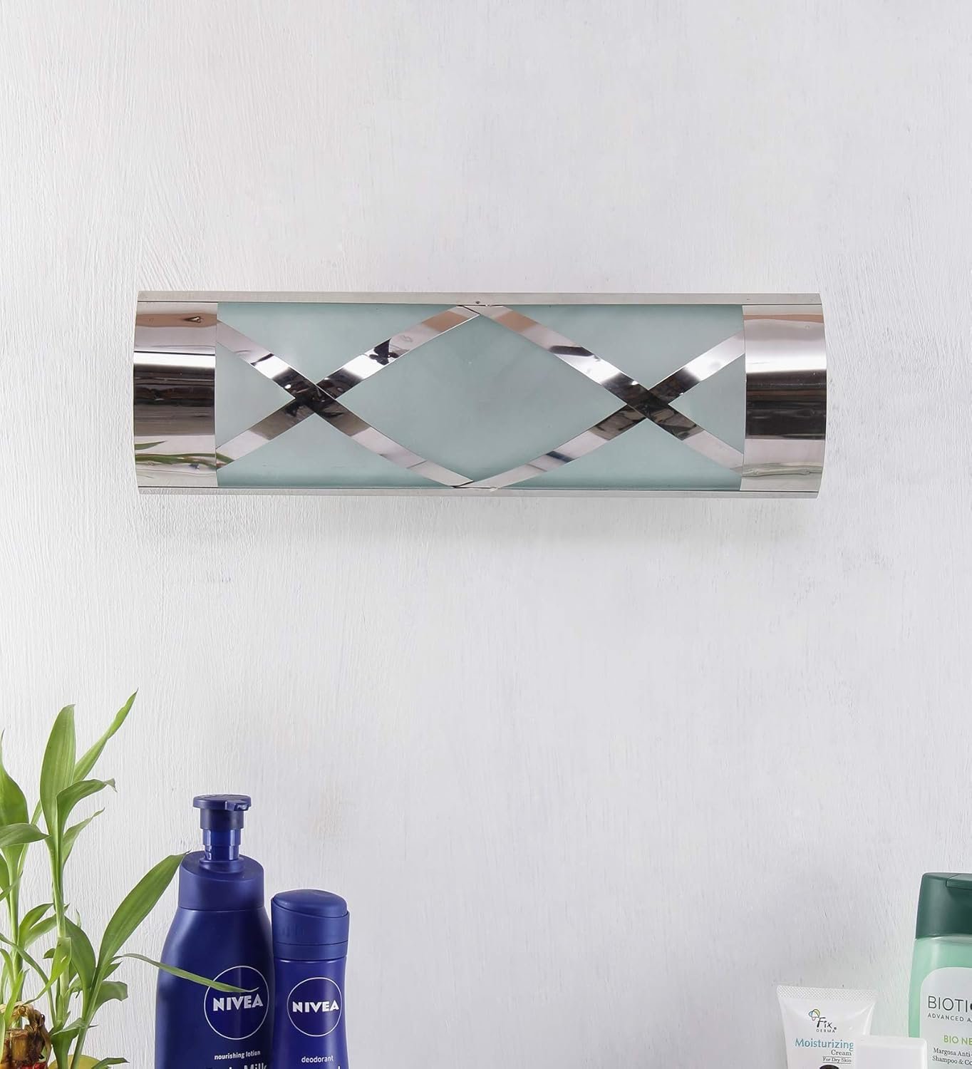 Off White Steel Cross Frosted Bathroom Light for Wash Basin/Mirror